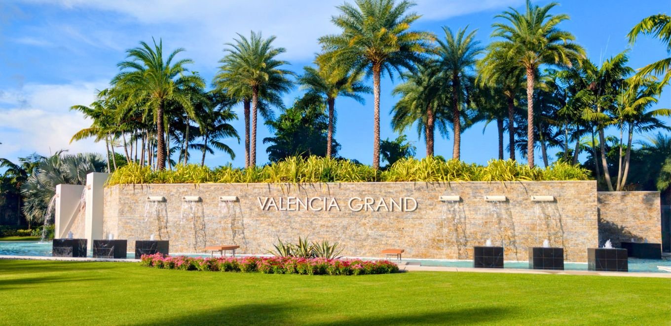 Entrance to Valencia Grand in West Boynton Beach, Florida